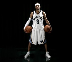 开云体育下载-公牛强压马刺，布伦森成为关键先生，从配角到领袖的淬火之路